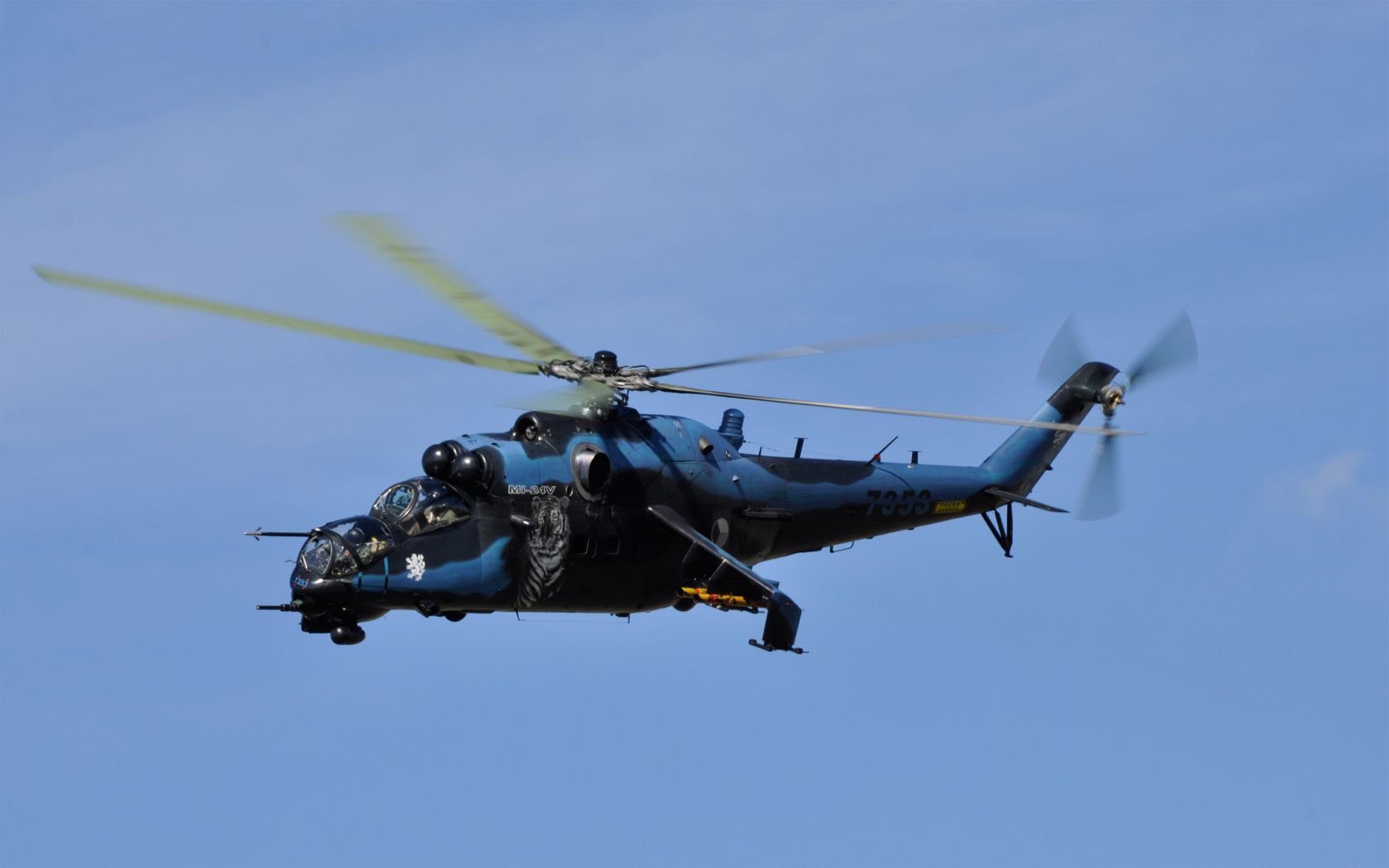 Vrtulník Mi 24V HIND widescreen