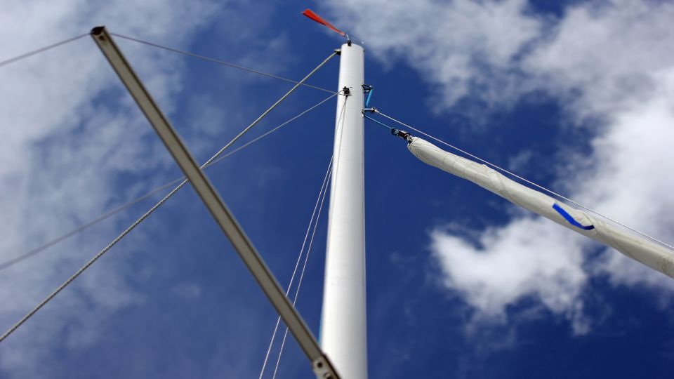 Yacht Sigma Active mast ultrawide